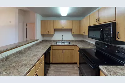 16682 N West Point Parkway #2, Surprise, AZ 85374 - Photo 3