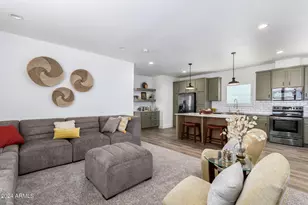 50863 W Saffron Ln, Maricopa, AZ 85139 - Photo 5