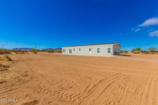 50863 W Saffron Ln, Maricopa, AZ 85139 - Photo 47