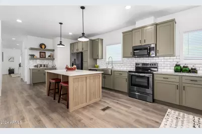 50863 W Saffron Lane, Maricopa, AZ 85139 - Photo 11