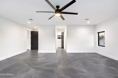 8037 N 7th Avenue, Phoenix, AZ 85021 - Photo 31