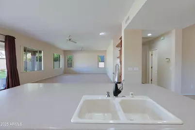 19435 N 62nd Avenue, Glendale, AZ 85308 - Photo 11