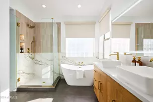 9871 E Gelding Dr, Scottsdale, AZ 85260 - Photo 37