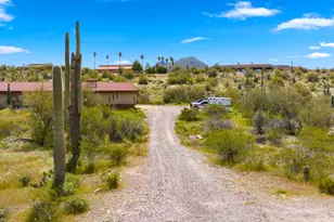 5801 E Saguaro Rd, Cave Creek, AZ 85331 - Photo 9