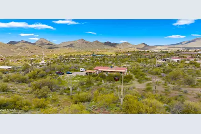 5801 E Saguaro Road, Cave Creek, AZ 85331 - Photo 15