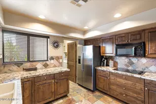 9220 E Whitethorn Cir, Scottsdale, AZ 85266 - Photo 13