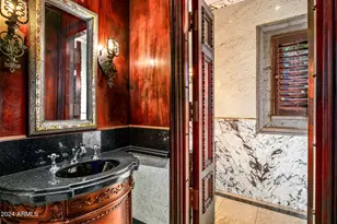 8100 N 68th St, Paradise Valley, AZ 85253 - Photo 75