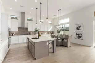 13637 W Hackamore Dr, Peoria, AZ 85383 - Photo 9