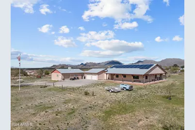 22900 W Hylton Way, Congress, AZ 85332 - Photo 7