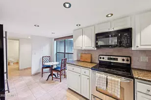 5122 N 31st Way, Phoenix, AZ 85016 - Photo 13