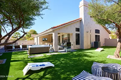 9871 E Gelding Drive, Scottsdale, AZ 85260 - Photo 11