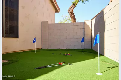 9871 E Gelding Drive, Scottsdale, AZ 85260 - Photo 11