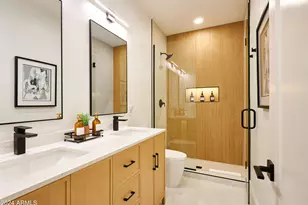 9871 E Gelding Dr, Scottsdale, AZ 85260 - Photo 31