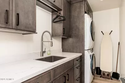 6025 E Charter Oak Road, Scottsdale, AZ 85254 - Photo 49