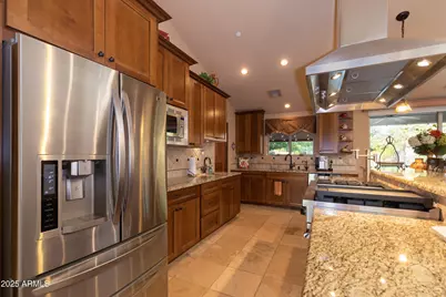 7801 E Davenport Drive, Scottsdale, AZ 85260 - Photo 15