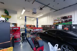 7801 E Davenport Dr, Scottsdale, AZ 85260 - Photo 33