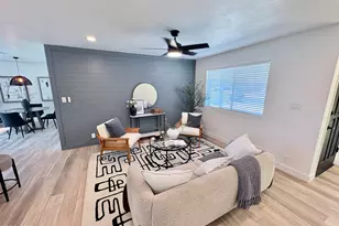 2213 E Janice Wy, Phoenix, AZ 85022 - Photo 7