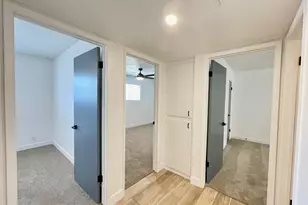 2213 E Janice Wy, Phoenix, AZ 85022 - Photo 17