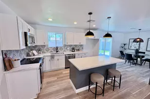 2213 E Janice Wy, Phoenix, AZ 85022 - Photo 9