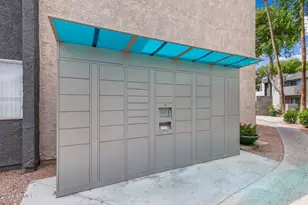 949 S Longmore St, Mesa, AZ 85202 - Photo 21