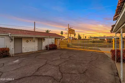 1945 W Van Buren Street, Phoenix, AZ 85009 - Photo 1