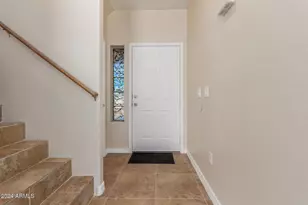 1105 E Wong Way, Phoenix, AZ 85040 - Photo 5