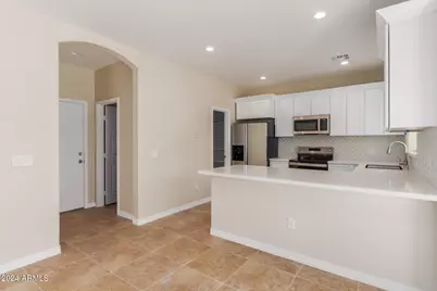 1105 E Wong Way, Phoenix, AZ 85040 - Photo 15