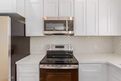 1105 E Wong Way, Phoenix, AZ 85040 - Photo 19