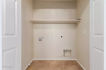 1105 E Wong Way, Phoenix, AZ 85040 - Photo 35