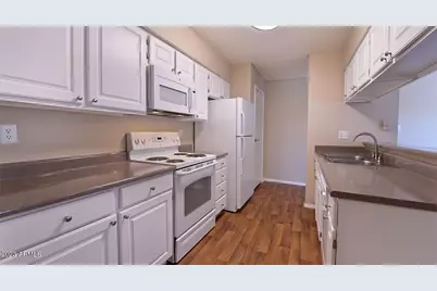 9605 S 48th Street #A2, Phoenix, AZ 85044 - Photo 3