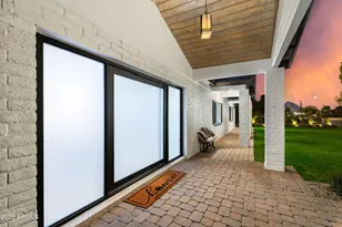 8701 E Highland Ave, Scottsdale, AZ 85251 - Photo 11