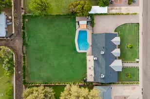 8701 E Highland Ave, Scottsdale, AZ 85251 - Photo 59