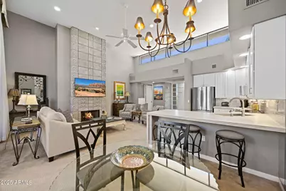 2802 E Camino Acequia Drive #8, Phoenix, AZ 85016 - Photo 5