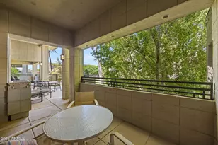 2802 E Camino Acequia Dr, Phoenix, AZ 85016 - Photo 29