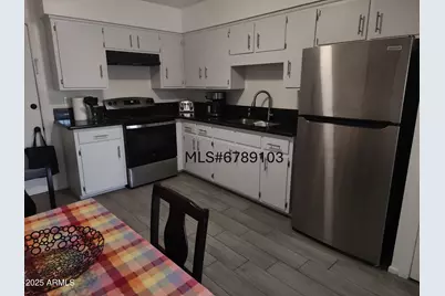 2001 W Turney Avenue #6, Phoenix, AZ 85015 - Photo 3