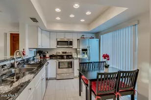 9450 N 94th Pl, Scottsdale, AZ 85258 - Photo 1