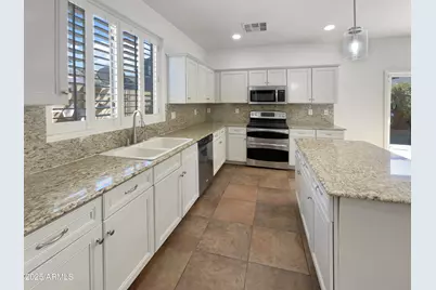 4319 E Vaughn Avenue, Gilbert, AZ 85234 - Photo 17