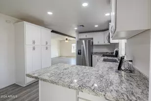 2727 E University Dr, Tempe, AZ 85288 - Photo 7