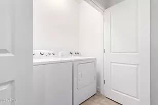 2511 W Queen Creek Rd, Chandler, AZ 85248 - Photo 15