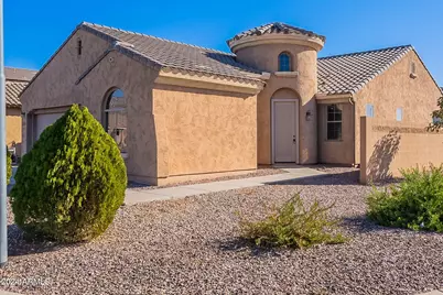 1083 W Kachina Drive, Coolidge, AZ 85128 - Photo 1