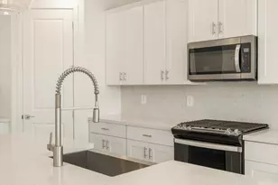 22471 W Pontiac Dr, Surprise, AZ 85387 - Photo 5