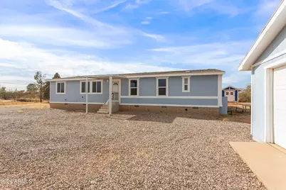 8925 E Chippewa Street, Hereford, AZ 85615 - Photo 1