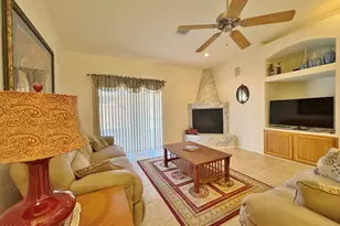 11100 W Magdalena Dr, Arizona City, AZ 85123 - Photo 13