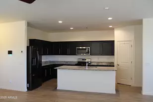 303 W Mammoth Cave Dr, San Tan Valley, AZ 85140 - Photo 5