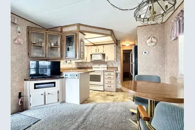 564 S Rock Hound Drive #564, Apache Junction, AZ 85119 - Photo 9