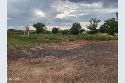 610 S 11th Place W, Saint Johns, AZ 85936 - Photo 5