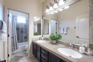 6419 E Betty Elyse Ln, Scottsdale, AZ 85254 - Photo 15