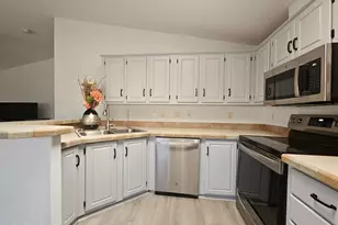 650 N Hawes Rd, Mesa, AZ 85207 - Photo 21