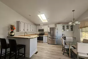 650 N Hawes Rd, Mesa, AZ 85207 - Photo 23