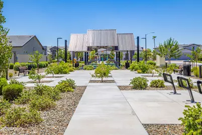 7577 W Evans Drive, Peoria, AZ 85381 - Photo 13